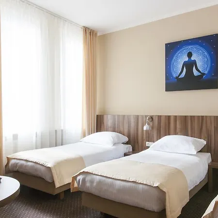 Hostel Mandala & Posen